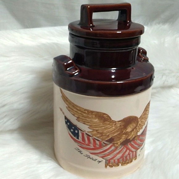 Mccoy Vintage 1970's Carved Wooden Eagle Cookie Jar In Perfect Condition - Picture 2 of 13